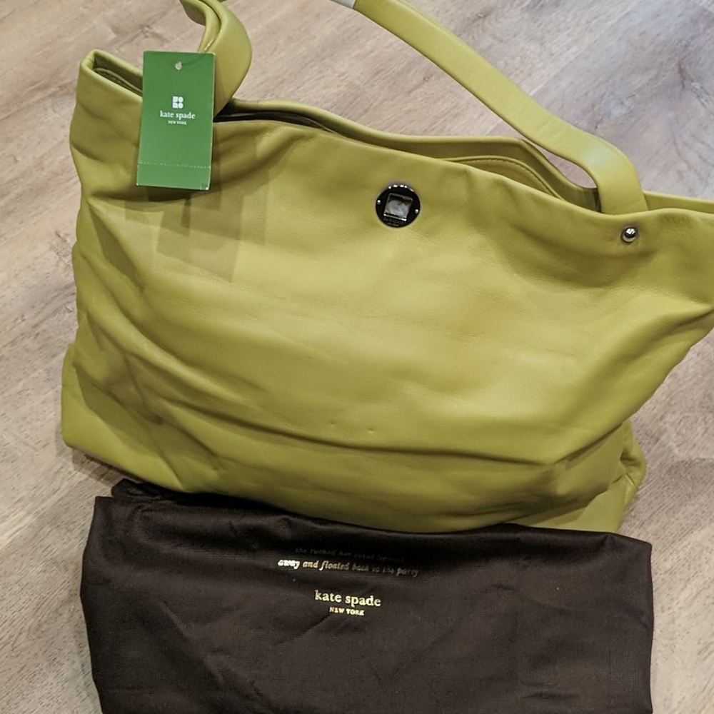Beautiful brand-new Kate Spade tote